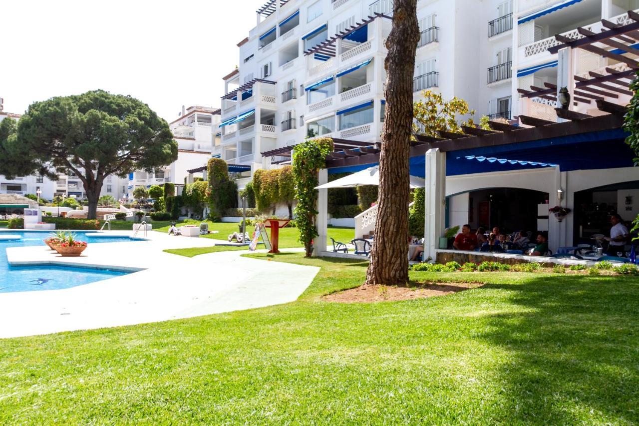 Bird Of Paradise Playas del Duque Banús Suite Apartment Marbella Exterior foto